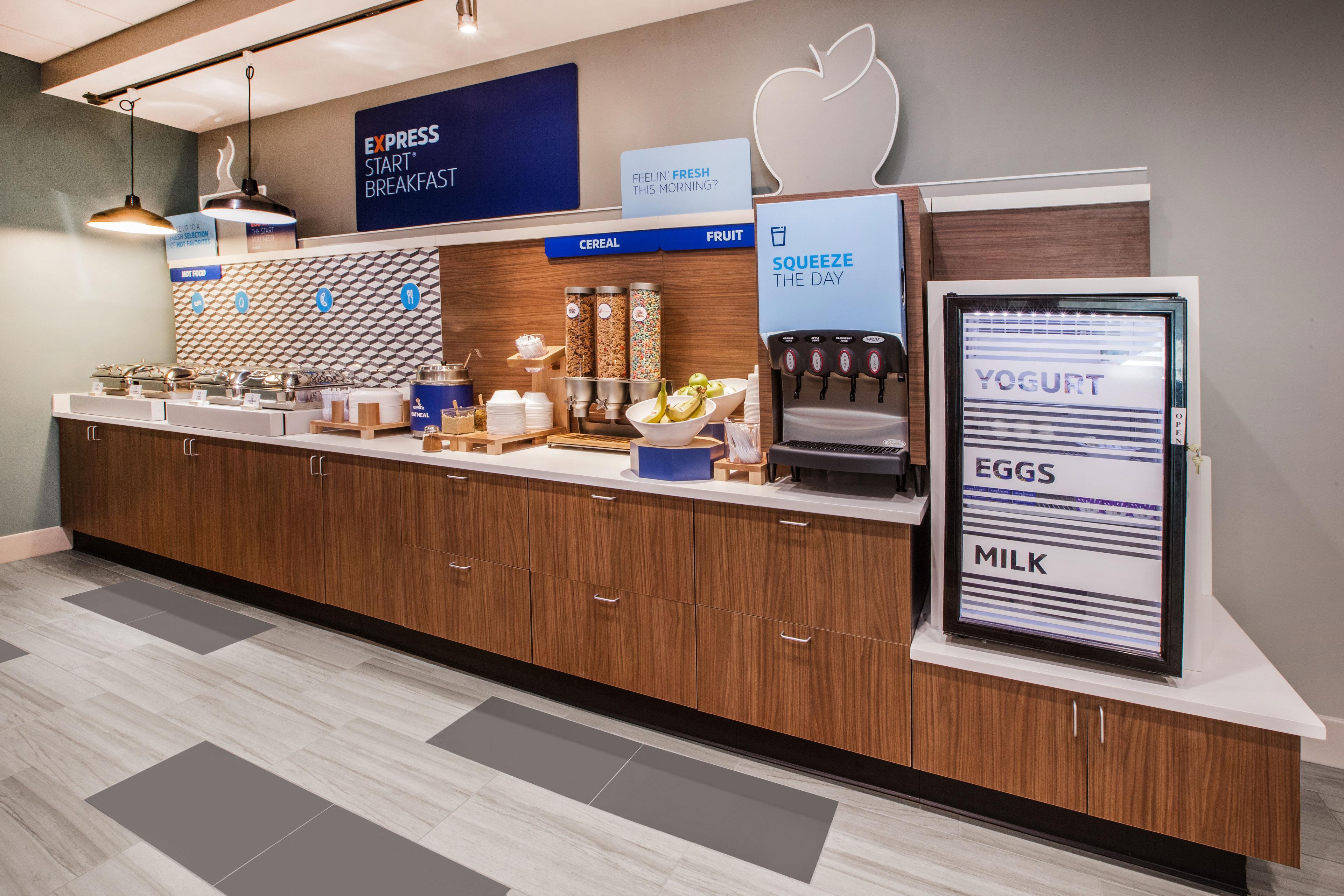 Holiday Inn Express Hotel & Suites Columbia-I-20 At Clemson Road By Ihg Buitenkant foto